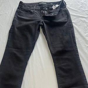 Size 0/25 LUCKY blk straight bottom jeans